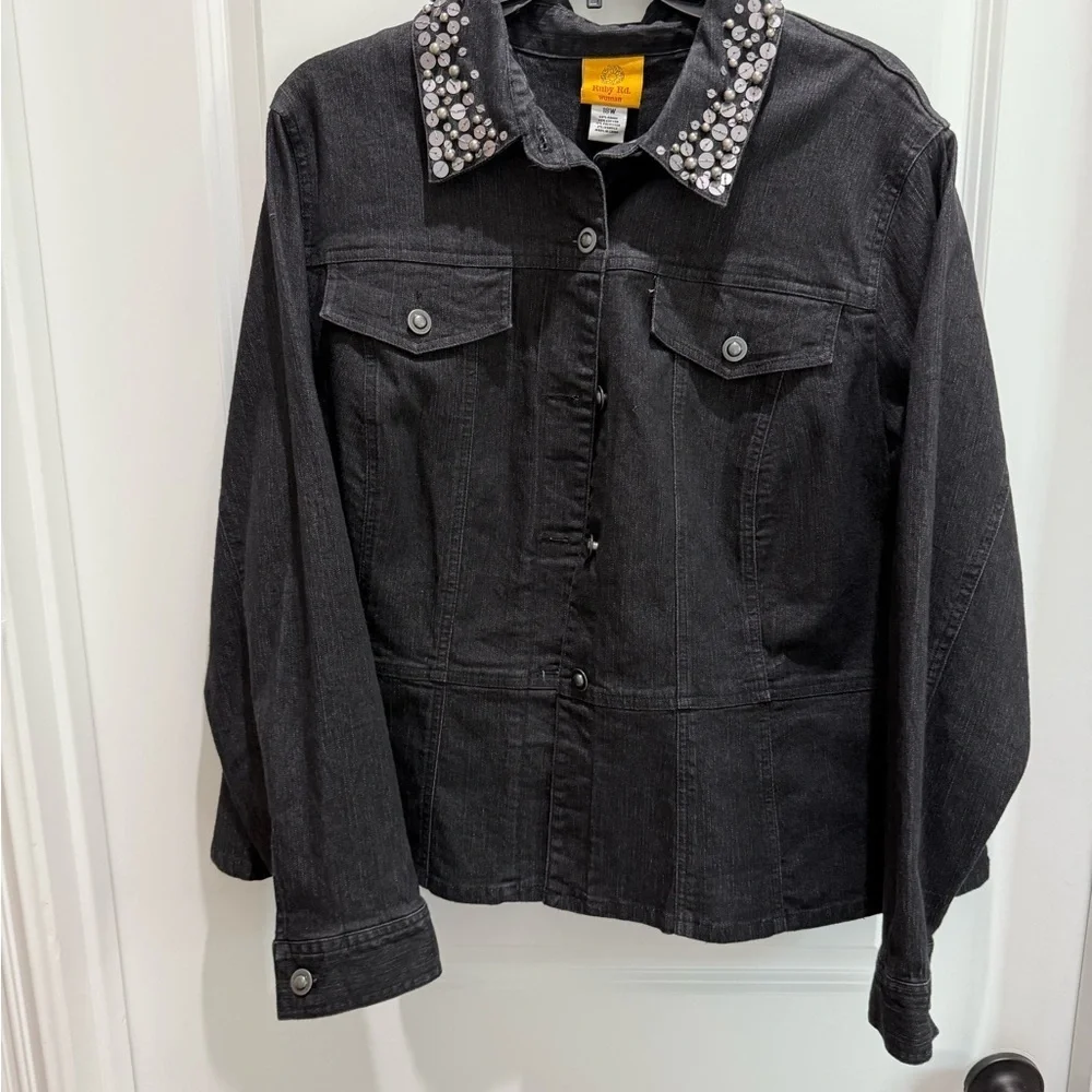 MAKE AN OFFER!  Ruby Rd Black Jean Jacket and Pant Set